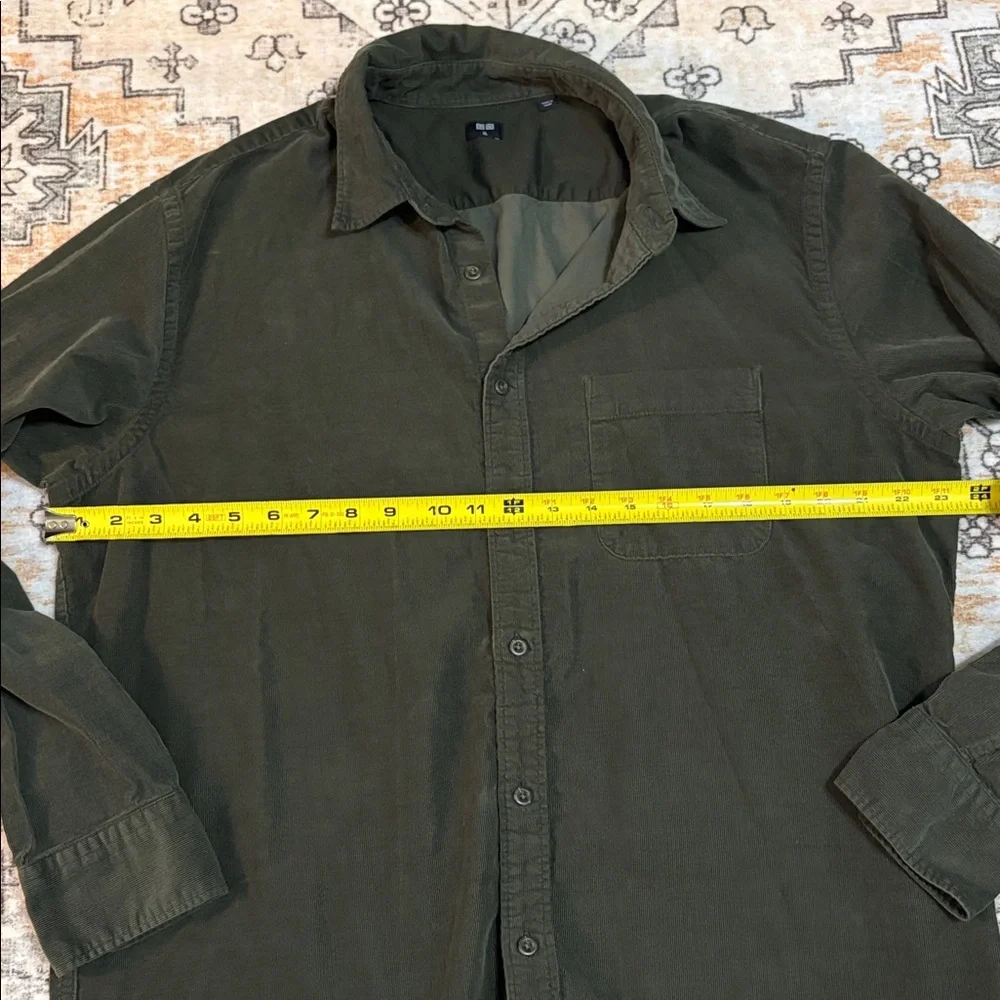 UNIQLO XL olive colored corduroy button down boxy shirt